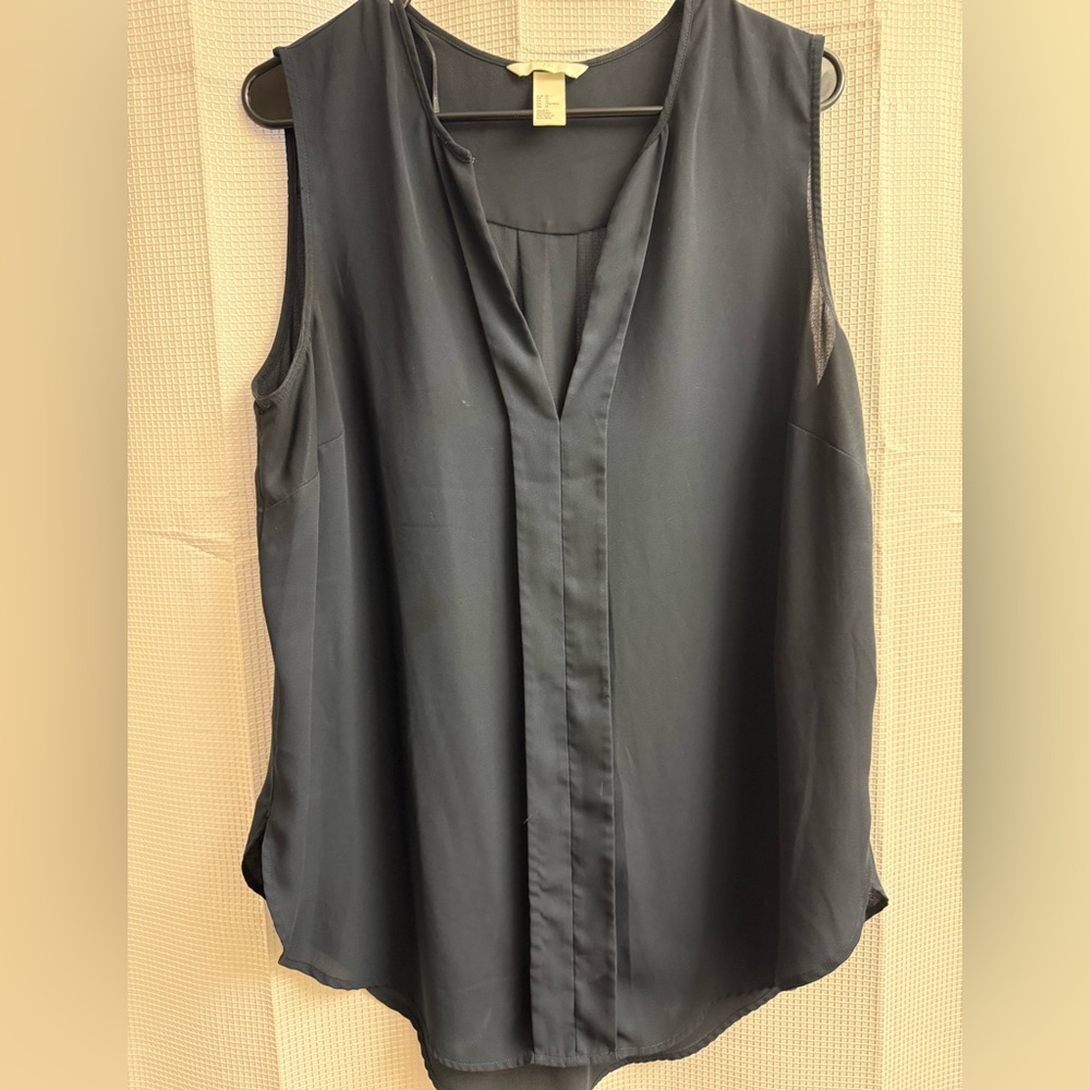 H&M Blue Sleeveless Blouse